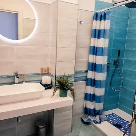 Sara Luxury 3 *