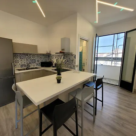 公寓 Sara Luxury 3 *